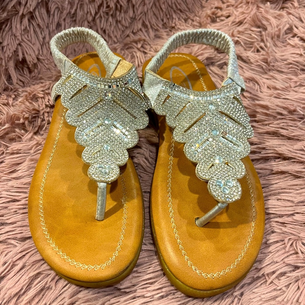Cute and Comfortable Blingy Sandals
